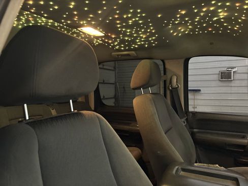 Used 2007 GMC Sierra 2500 SLE w/ Z71 Off-Road Package image 27