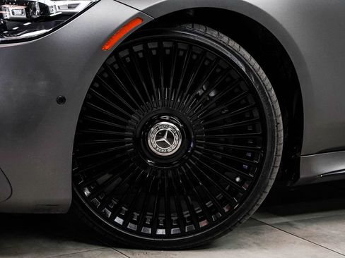 Used 2021 Mercedes-Benz S 580 4MATIC Sedan image 3