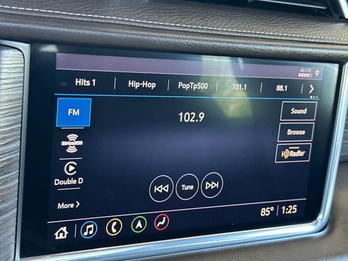 Used 2021 GMC Yukon Denali w/ Denali Premium Package AWD/4WD image 22