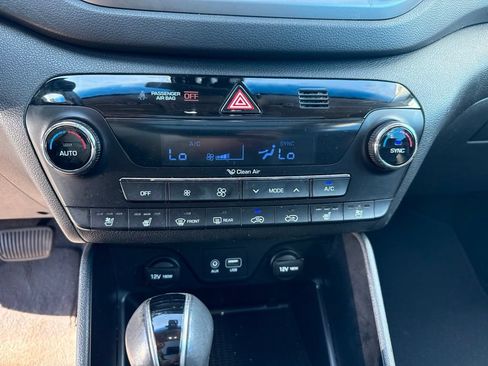Used 2016 Hyundai Tucson Limited w/ Option Group 03 AWD/4WD image 29
