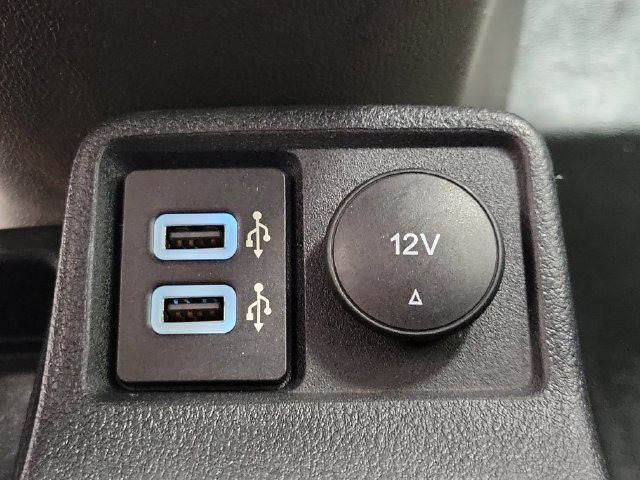 Used 2021 Ford Transit Connect XLT FWD image 25