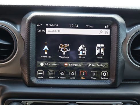 Used 2023 Jeep Gladiator Sport AWD/4WD image 20