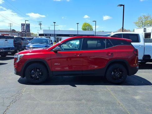 Certified 2023 GMC Terrain AT4 AWD/4WD image 7
