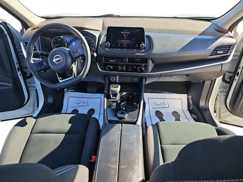 Used 2023 Nissan Rogue S image 12