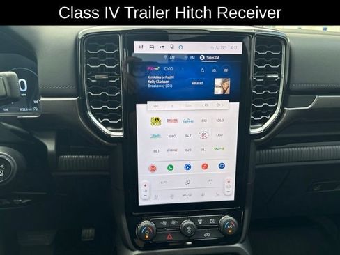 Used 2025 Ford Ranger Lariat w/ Black Appearance Package AWD/4WD image 17