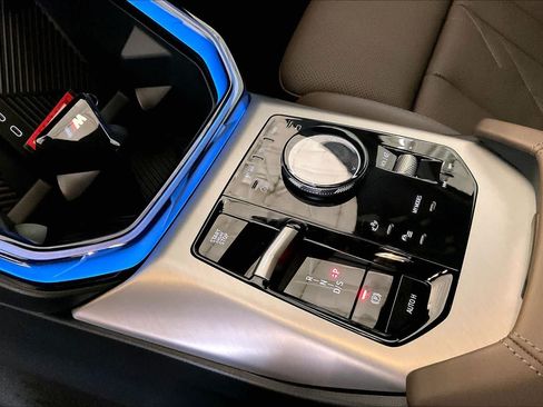 New 2026 BMW X3 xDrive30i w/ Premium Package AWD/4WD image 7