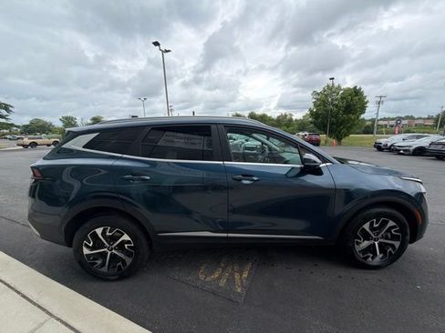 Certified 2024 Kia Sportage EX AWD/4WD image 6