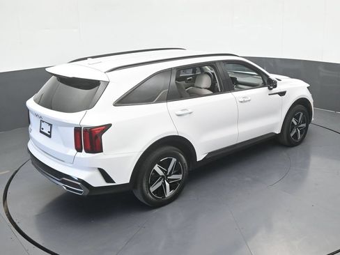Used 2023 Kia Sorento EX FWD image 55