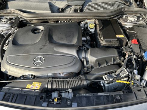 Used 2016 Mercedes-Benz GLA 250 image 47