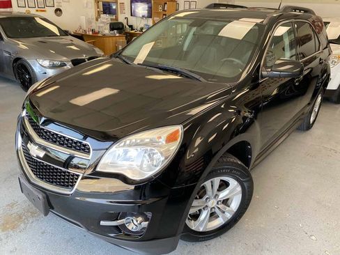 Used 2011 Chevrolet Equinox LT image 6
