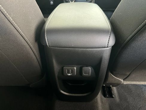Used 2022 Chevrolet Colorado LT w/ Redline Special Edition AWD/4WD image 21