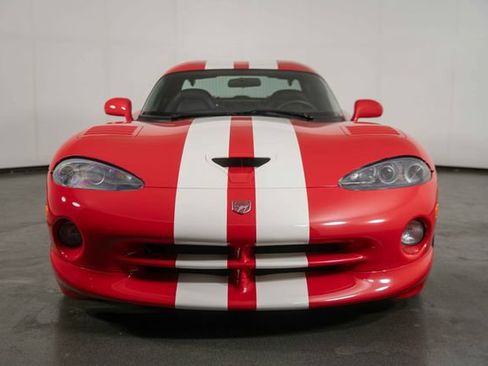 Used 2002 Dodge Viper GTS RWD image 3