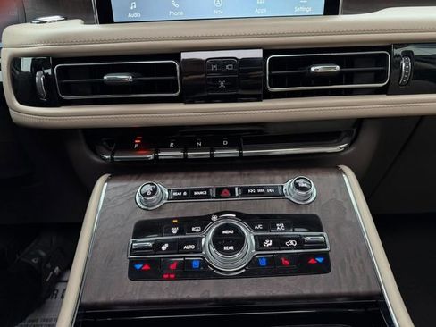 Used 2021 Lincoln Aviator Grand Touring w/ Equipment Group 302A image 38
