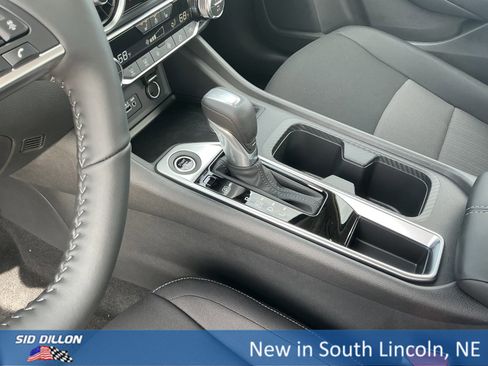 New 2025 Nissan Sentra SV w/ All-Weather Package image 8