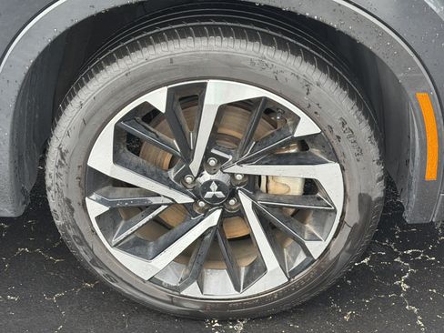 Used 2024 Mitsubishi Outlander SE FWD image 10