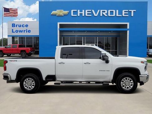 Certified 2025 Chevrolet Silverado 2500 LTZ w/ LTZ Convenience Package image 6