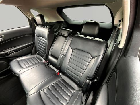 Used 2024 Ford Edge SEL AWD/4WD image 22
