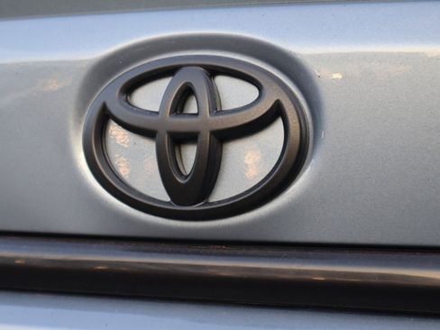 Used 2023 Toyota Corolla SE image 14