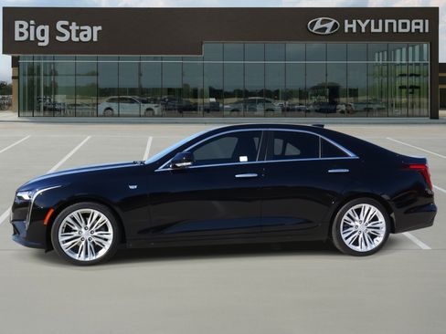 Used 2025 Cadillac CT4 Premium Luxury image 2