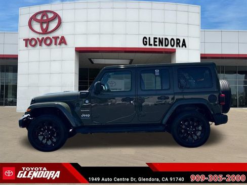 Used 2024 Jeep Wrangler Unlimited Sahara AWD/4WD image 6