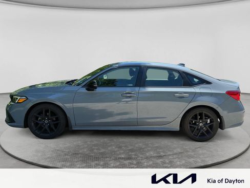Used 2022 Honda Civic Sport image 8