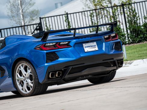 Used 2022 Chevrolet Corvette Stingray Premium Conv w/ Z51 Performance Package RWD image 39