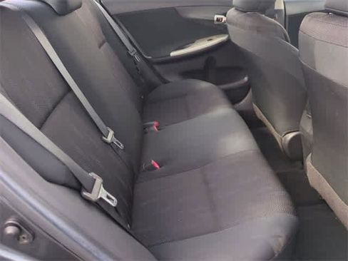 Used 2011 Toyota Corolla S image 20