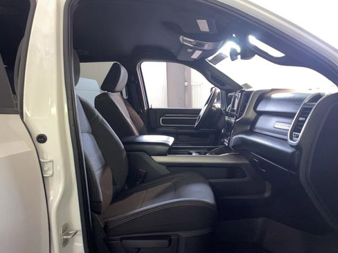 Used 2024 RAM 2500 Big Horn w/ Night Edition AWD/4WD image 24