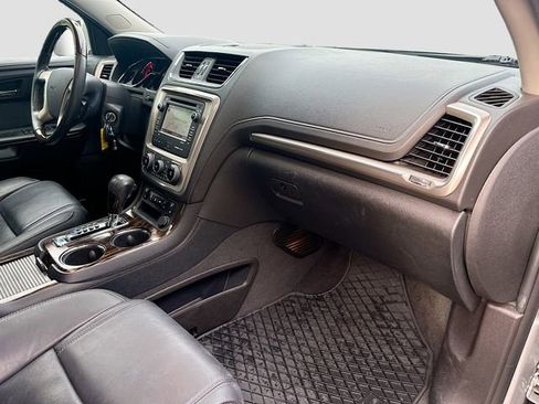 Used 2013 GMC Acadia Denali image 34