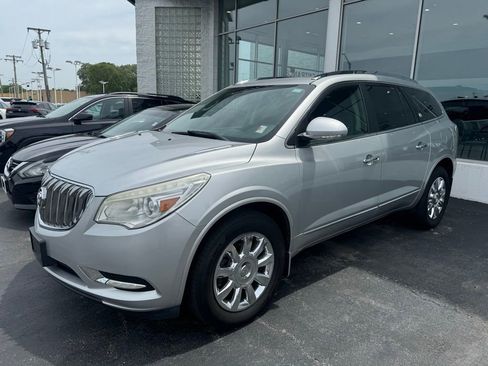 Used 2014 Buick Enclave Premium FWD image 2