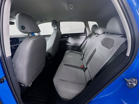 Used 2023 Volkswagen Taos SE image 27