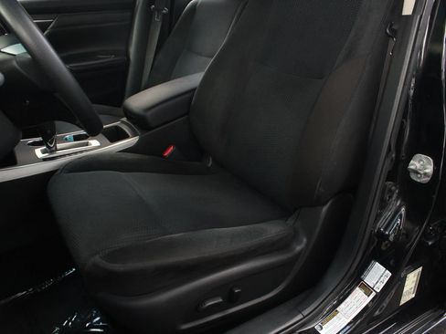 Used 2015 Nissan Altima 2.5 S w/ Power Driver Seat Package FWD image 18
