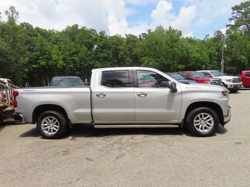 Used 2019 Chevrolet Silverado 1500 LTZ w/ LTZ Plus Package AWD/4WD image 6