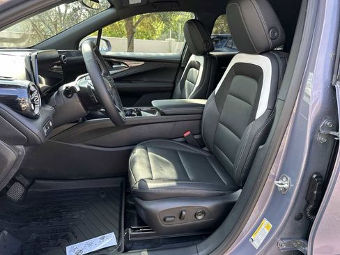 New 2026 Chevrolet Blazer EV LT image 15