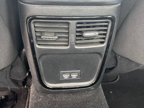 Used 2022 Dodge Charger SXT w/ Blacktop Package RWD image 13