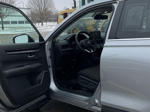 Certified 2023 Honda CR-V EX image 15