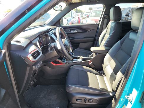 Used 2021 Chevrolet TrailBlazer RS w/ Convenience Package image 11
