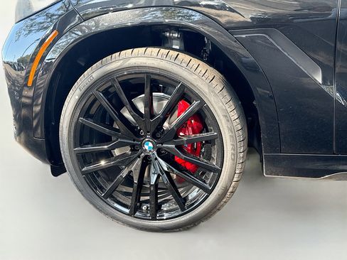 New 2026 BMW X6 xDrive40i w/ Executive Package image 41