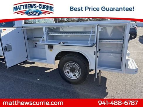 New 2026 Ford F250 XL w/ XL Chrome Package image 14