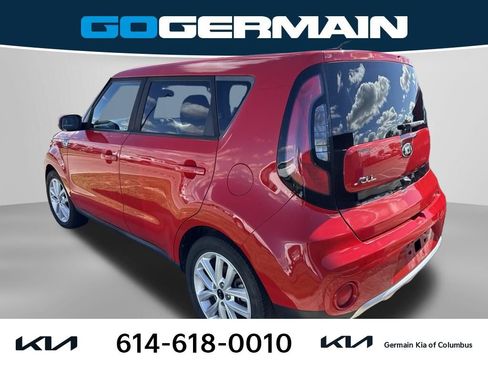 Used 2018 Kia Soul + FWD image 2