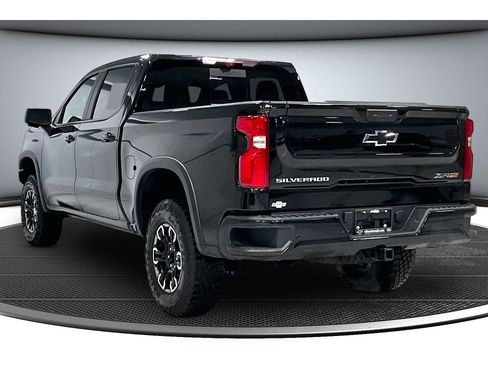 Used 2026 Chevrolet Silverado 1500 ZR2 image 13