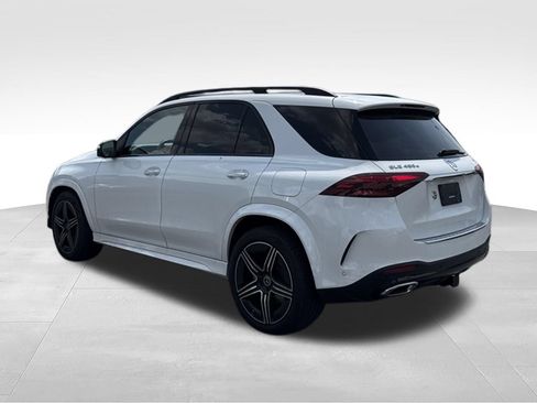 Used 2025 Mercedes-Benz GLE 450e 4MATIC image 5