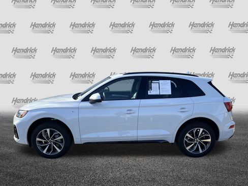 Certified 2024 Audi Q5 2.0T Premium w/ Summer of Audi Package image 6