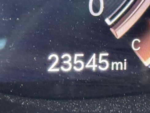 Used 2022 Genesis GV80 2.5T w/ Prestige Package 04 image 40