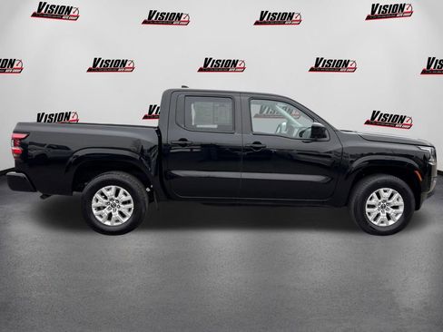 Used 2022 Nissan Frontier SV image 4