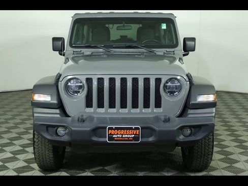Used 2021 Jeep Wrangler Unlimited Islander image 14