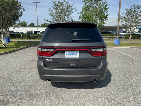 Used 2025 Dodge Durango GT w/ Blacktop Package RWD image 4