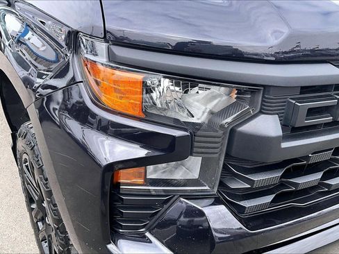 Used 2024 Chevrolet Silverado 1500 Custom Trail Boss image 26