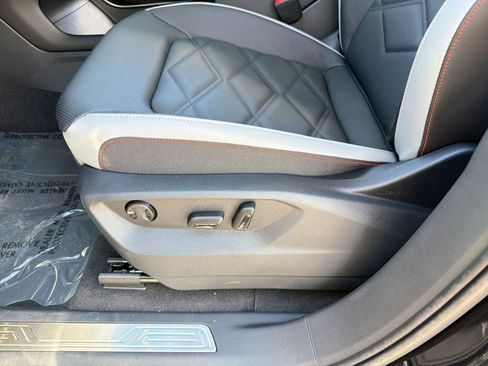 New 2026 Volkswagen Atlas Peak Edition AWD/4WD image 13