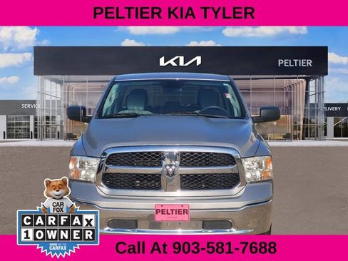 Used 2022 RAM 1500 Classic SLT image 2